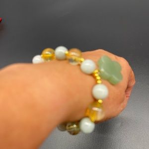 Authentic Lucky Jade Stretchy Beads Bracelet With Clover